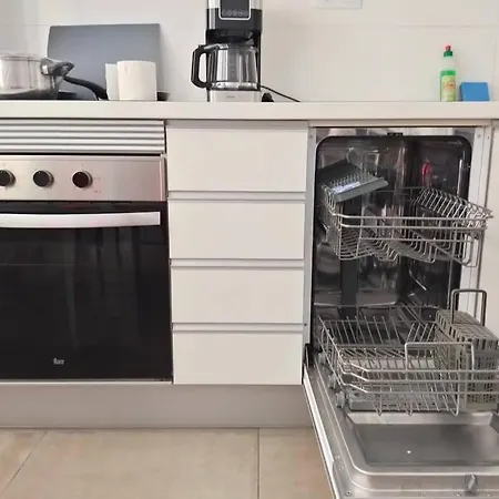 Διαμέρισμα Perfect Location 2Rooms, Dishwasher, New Renovated